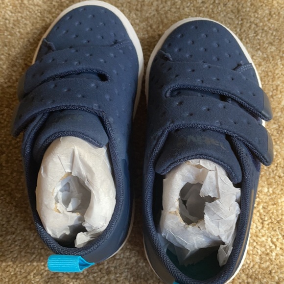 Native Velcro size 10 - Picture 5 of 5